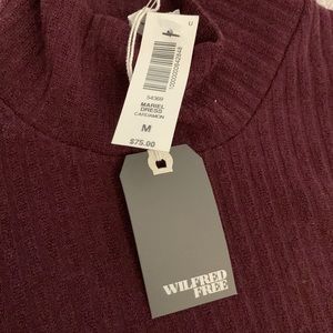 NWT Aritzia Wilfred Free Mariel dress in burgundy color.